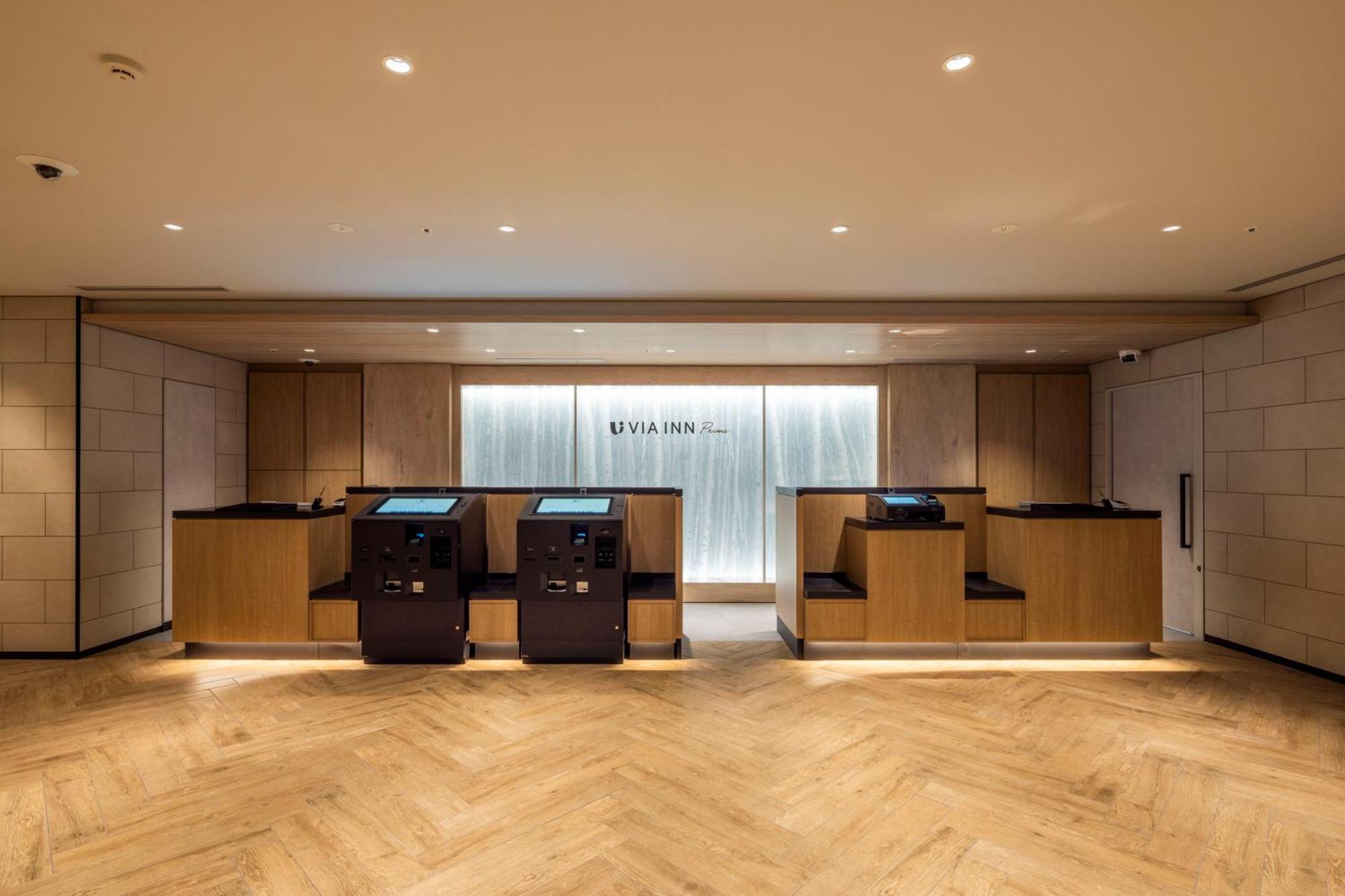 Via Inn Prime Sapporo Odori Екстериор снимка