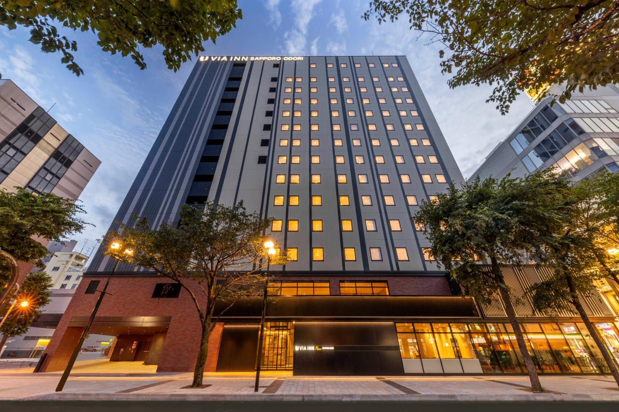 Via Inn Prime Sapporo Odori Екстериор снимка